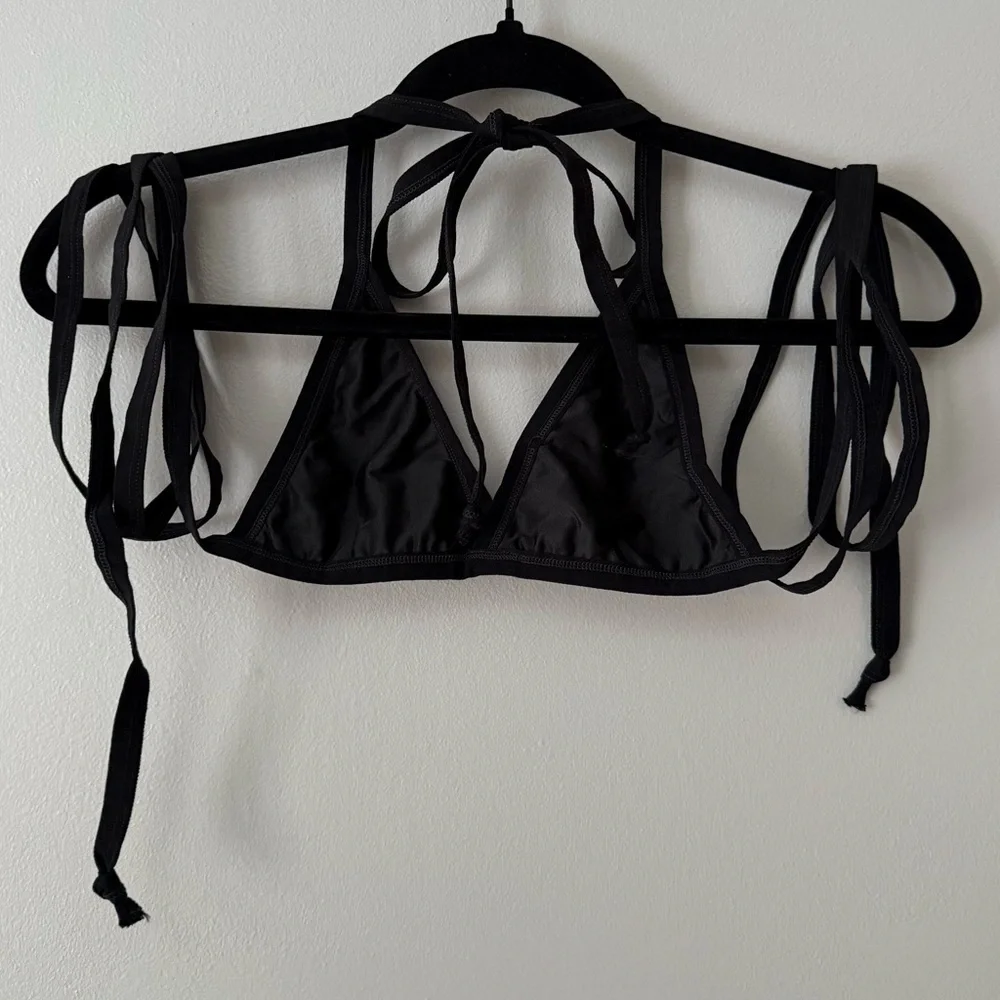 The Lyte Couture Reflective Matrix 4 Piece Rave Set - Picture 2 of 6